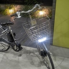 アルベルトe　27インチ　回生充電機能付　電動自転車　ブリヂストン　シルバーの画像