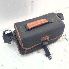カメラ用　ケース　中古　幅26㎝　奥行15㎝　高さ18㎝　＃21の画像