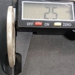 レア、人気の明治８年貿易右丸銀、　　一円銀貨
の画像