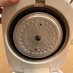 炊飯器　　アイリスオーヤマ　3合炊の画像