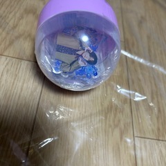 INIみてコレ!ガチャガチャの画像