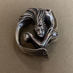 ビルウォールレザー　マーメイドペンダントトップ