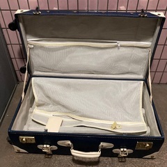 超軽量デザインスーツケース80.40.25の画像