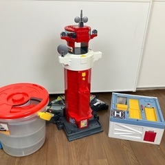 トミカ ハイパーレスキュー 緊急指令タワー基地 でるでるバケツ などの画像