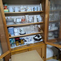 食器 や お盆など大量 の画像