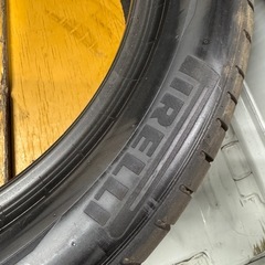 ピレリー　タイヤ４本の画像
