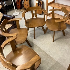 12/25まで店頭商品一部を除き半額クリスマスSALE!!開催中 　サ2512-149 マツダ デコラ ダイニングテーブルセット 回転椅子4脚付き ※バラ売り不可 キズ汚れ有りの画像