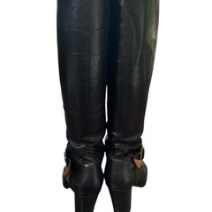 ブラックロングブーツ バックジッパー付きの画像