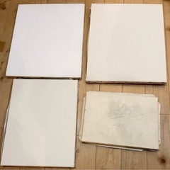 キャンバス張器＋キャンバスタックス＋キャンバス4つの画像