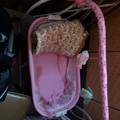 ベビーベッドの画像