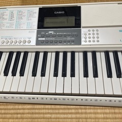 CASIO LK-516 キーボード 61鍵の画像