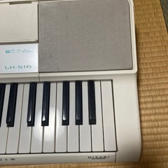 CASIO LK-516 キーボード 61鍵の画像