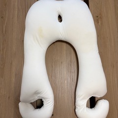 抱き枕　ニトリ　カバー付きの画像