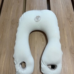 抱き枕　ニトリ　カバー付きの画像