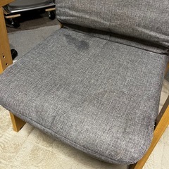 リクライニングつき1人用ソファ    高さ調節可能の画像