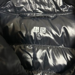 UNIQLOダウンベストの画像