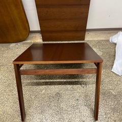 辻製作所　ダイニングテーブル　伸縮式テーブルの画像