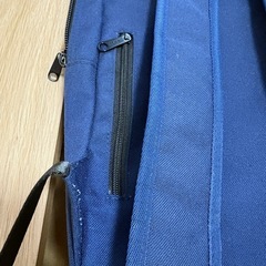 リュック　ネイビー　ポケット多数の画像