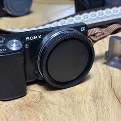📷カメラ番号 22  ミラーレス 一眼 SONY NEX-5N 本体  説明書付き 保管場所での引取りは値引きしますの画像