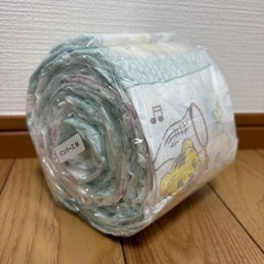 ミキハウス ベビー食器とおむつの画像