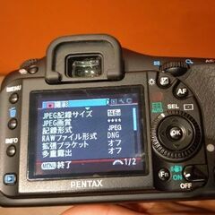 優良 美品 pentax k20d バッテリーのみ付属の画像