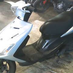 SUZUKI アドレスV125S 銀 エンジン始動動画 自賠責保険で乗れます 半額配送キャンペーン 現状渡し諸経費￥0- 横浜 P-Yardの画像