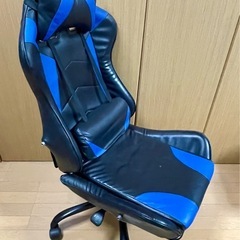 ゲーミングチェア　手すりなしの画像