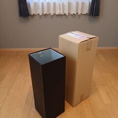 ハンドメイド傘立て「東南アジアの植物パンダンで作った」アジアンテイストブラウンカラーの画像