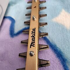 マキタ電動ヘッジトリマーの画像