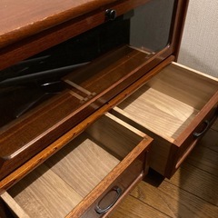 棚(テレビ台として使用)の画像