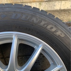 スタットレス　195/65/R15 ダンロップの画像