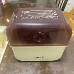 コンビ　レンジ消毒　プラスチック哺乳瓶2本の画像