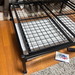 シングルベッドフレームの画像