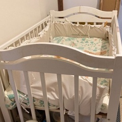 ベビーベッド　石崎家具「アリスWH（ホワイト）」の画像