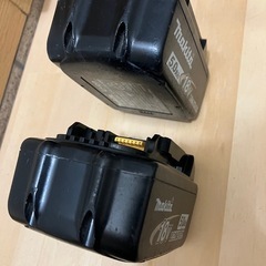 makita BL1850  バッテリー マキタ純正　２つの画像