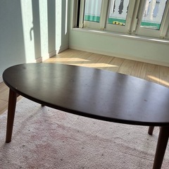 折りたたみテーブルの画像