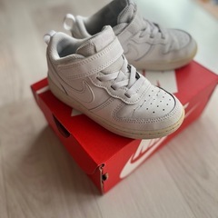 NIKEキッズスニーカーの画像