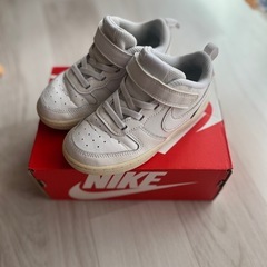 NIKEキッズスニーカーの画像