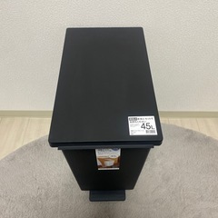 消臭スリムペダルペール(45L ブラック)の画像