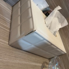 ティッシュケースの画像