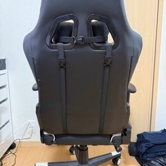 ゲーミングチェア ブラック ホワイト
の画像