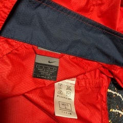 ウィンドブレーカー
の画像