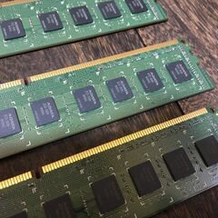 ADATA AD3U1333C4G9-2 4枚 4G 【h251210017】の画像