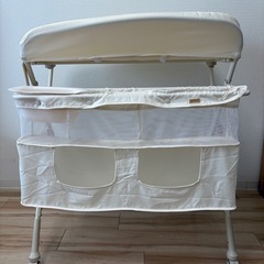 MomLittle/折りたたみ式おむつ交換台の画像