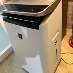 空気清浄機の画像