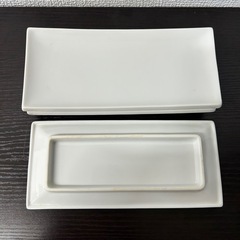 9枚セット✴︎スクエアプレート皿 ホワイトの画像