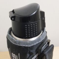 ステンレス水筒　未使用品の画像