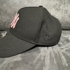 NEW ERA ニューエラ　帽子　 海外モデル　黒ピンク　　　の画像