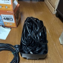 コンセントボックス４個口防雨型の画像