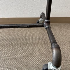 デモデ　DEMODE　鉄製　ハンガーラック　インダストーリー　アンティークの画像